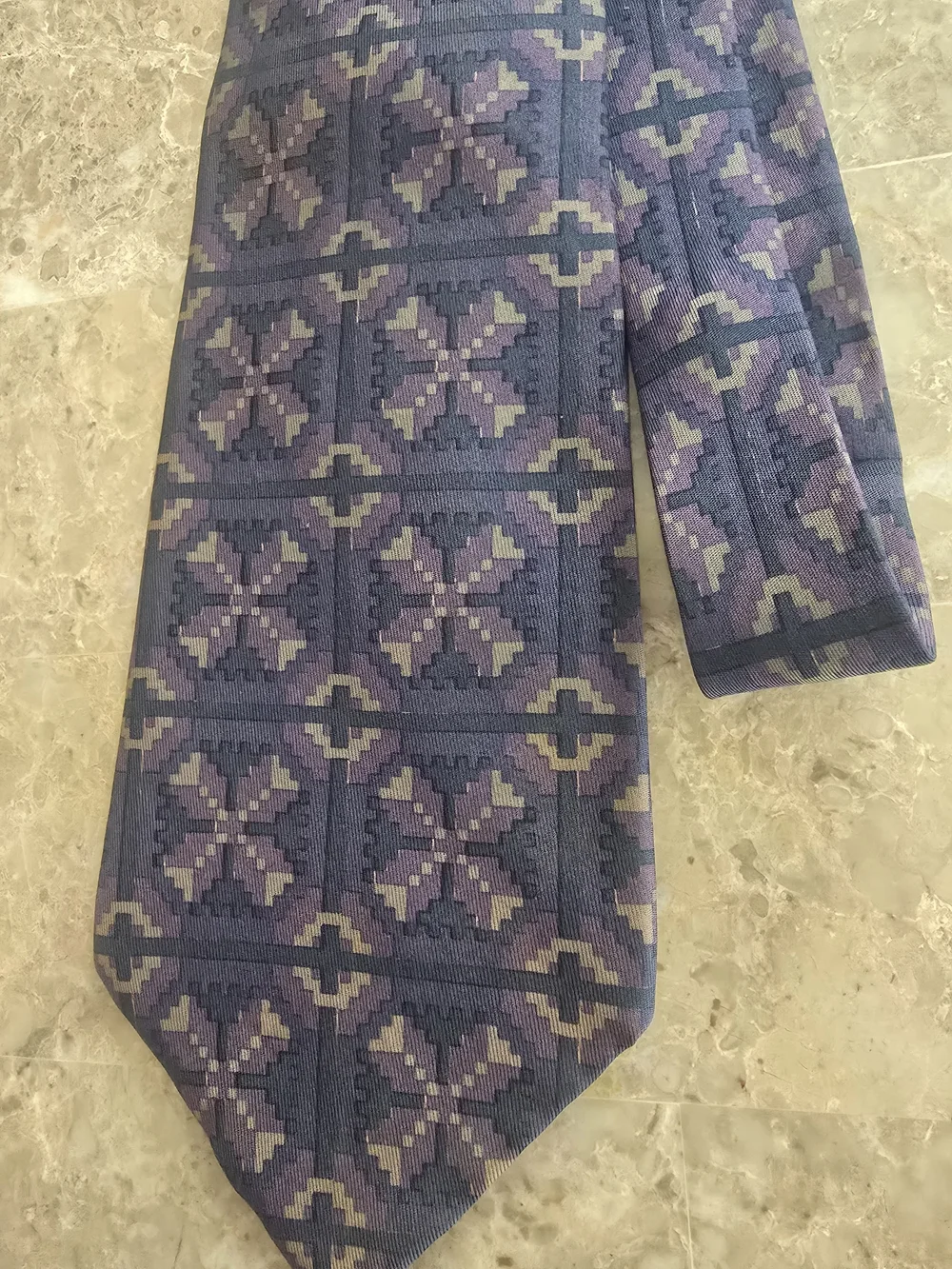 Vintage HERMES Purple Geometric Tie